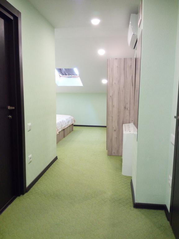 טביליסי Hotel Salmer מראה חיצוני תמונה