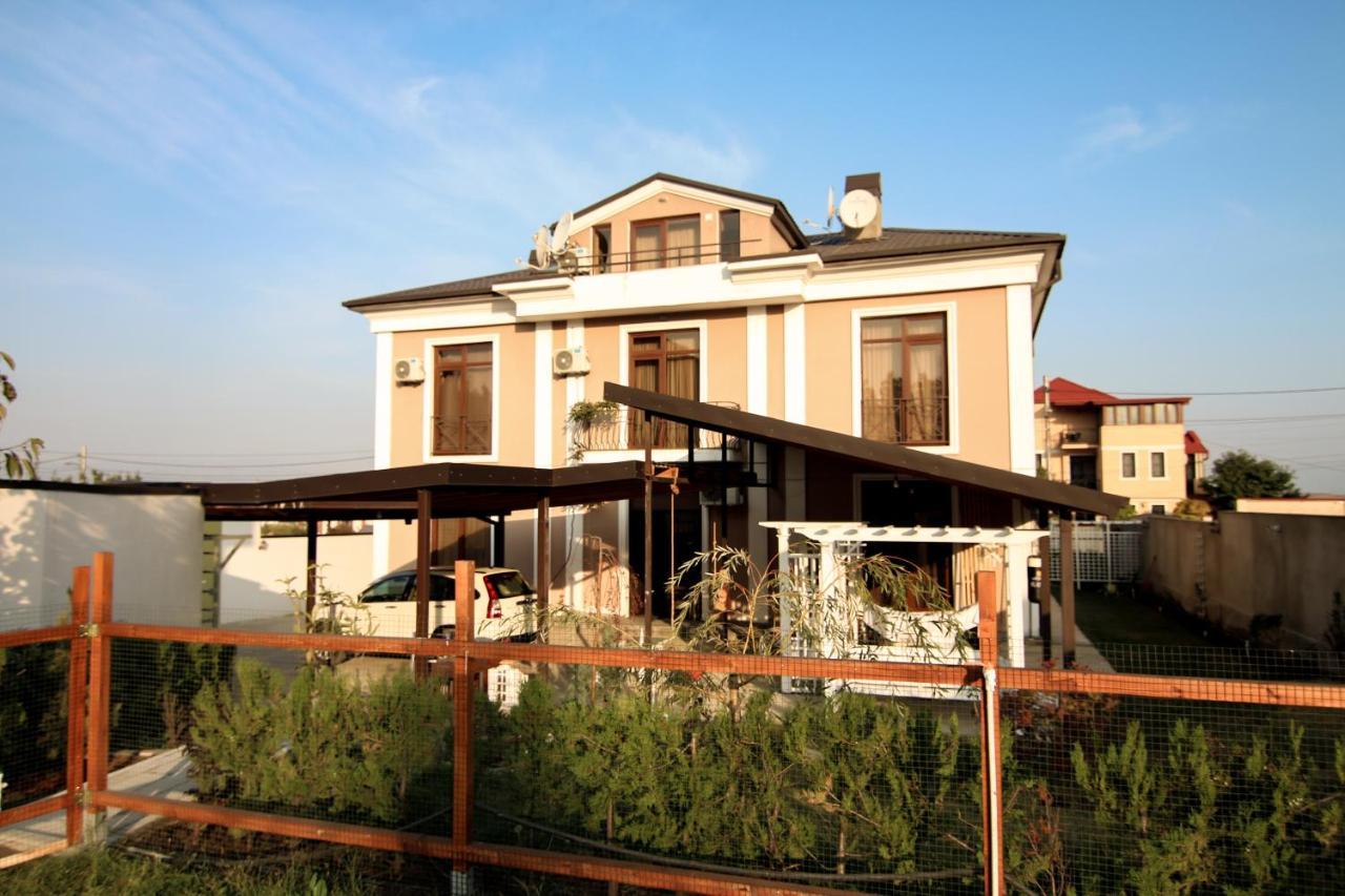 טביליסי Hotel Salmer מראה חיצוני תמונה